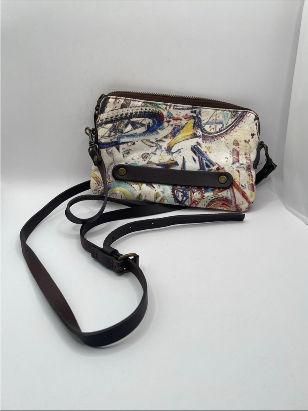 VIDA Cream Multicolor Printed Crossbody with Dark Brown Strap